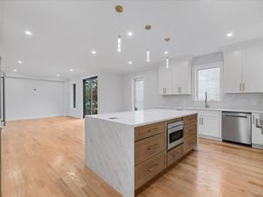 1028 E Broadway, Woodmere NY 11598