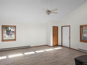 26 Queen Road, Rocky Point NY 11778