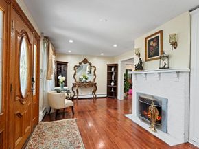 118 Grant Avenue, Albertson NY 11507