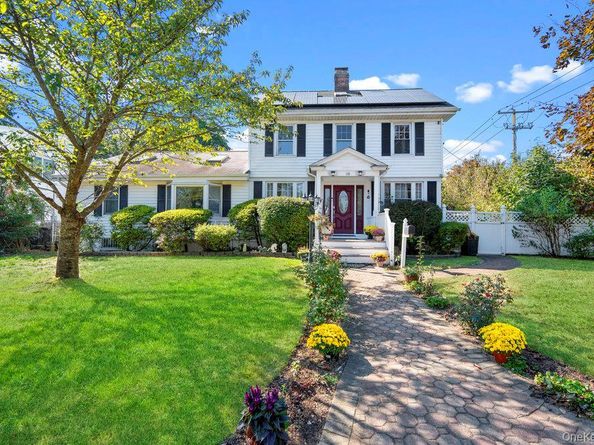 118 Grant Avenue, Albertson NY 11507