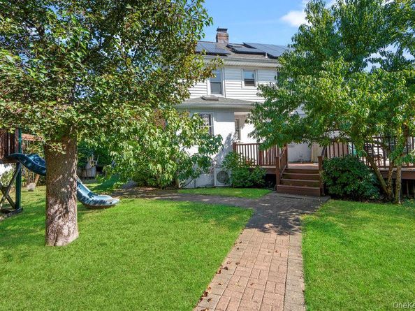 118 Grant Avenue, Albertson NY 11507