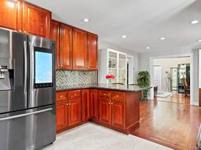 118 Grant Avenue, Albertson NY 11507