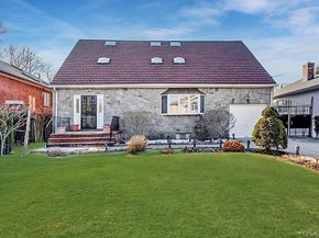 2-44 149th Street, Whitestone NY 11357