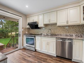 21 Mellow Lane, Jericho NY 11753