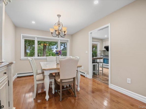 21 Mellow Lane, Jericho NY 11753