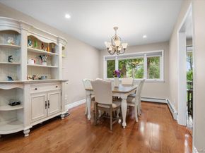 21 Mellow Lane, Jericho NY 11753