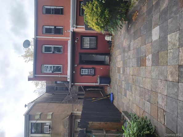 647 Saint Johns Place, Brooklyn NY 11216