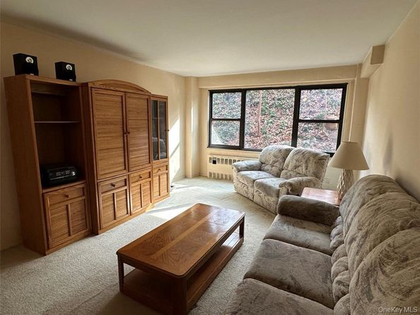 123-40 83rd Avenue 2C, Kew Gardens NY 11415