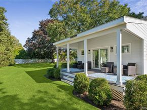 11 Oneck Road, Westhampton Beach NY 11978