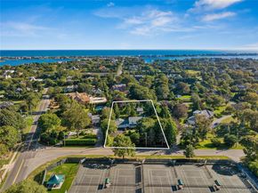 11 Oneck Road, Westhampton Beach NY 11978