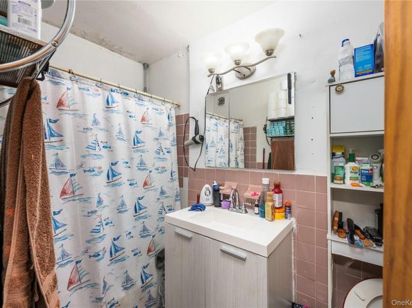 2661 Marion Avenue 5A, Bronx NY 10458