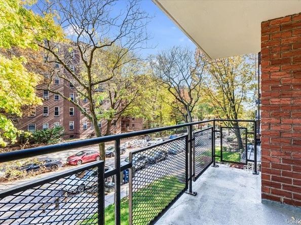 83-60 118th Street 3G, Kew Gardens NY 11415