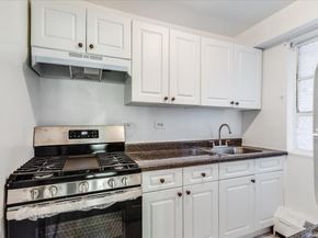 83-60 118th Street 3G, Kew Gardens NY 11415