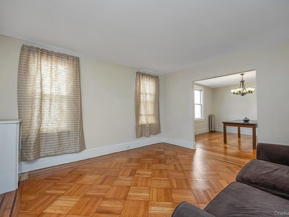 78-59 84th Street, Glendale NY 11385
