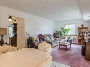 197 Lake Point Circle 197, Middle Island NY 11953
