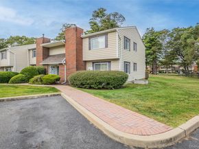 197 Lake Point Circle 197, Middle Island NY 11953