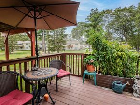 197 Lake Point Circle 197, Middle Island NY 11953