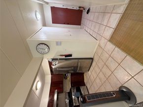 68-05 242 Street 31A, Little Neck NY 11362