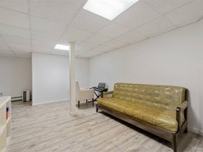 4 Wooded Lane, Hampton Bays NY 11946