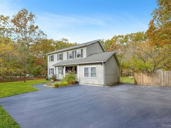 4 Wooded Lane