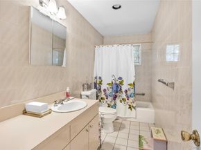 8 Brian Lane, Mount Sinai NY 11766