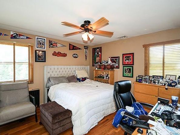 15 Hedgerow Lane, Commack NY 11725