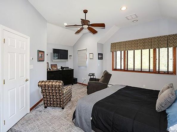 15 Hedgerow Lane, Commack NY 11725