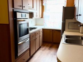 77-42 74th Street, Glendale NY 11385