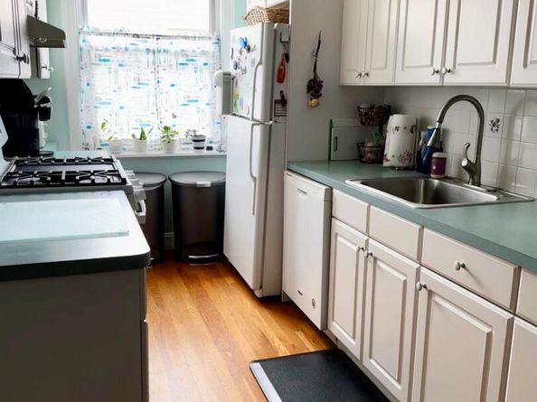 77-42 74th Street, Glendale NY 11385