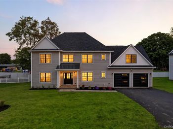1726 Tower Court