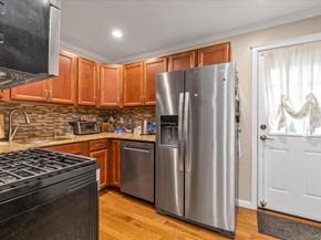 190 31st Street, Lindenhurst NY 11757