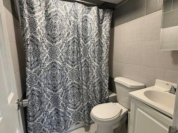 23515 Bentley Road, Rosedale NY 11422