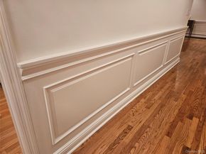 1 Northwood Court, Woodbury NY 11797