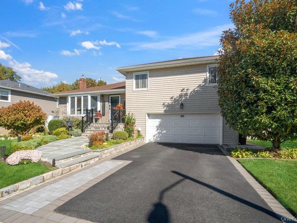 20 Vista Road, Plainview NY 11803