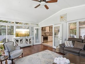 20 Vista Road, Plainview NY 11803