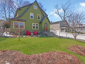 54 Lakeview Avenue, Hartsdale NY 10530