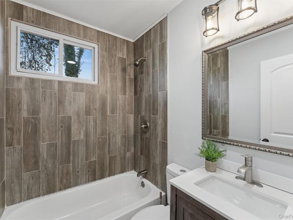 242 Bayview Drive, Mastic Beach NY 11951