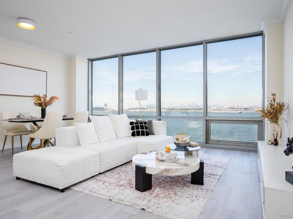14-34 110th Street 5A, College Point NY 11356