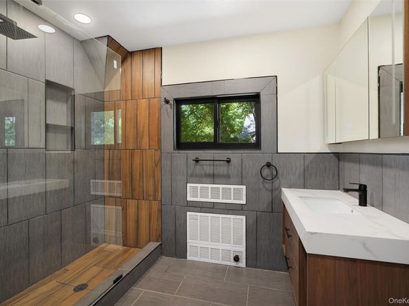 27 Hardscrabble Road, Briarcliff Manor NY 10510