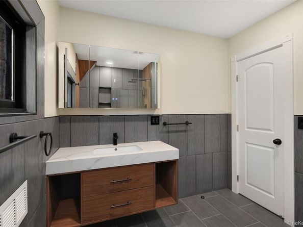 27 Hardscrabble Road, Briarcliff Manor NY 10510