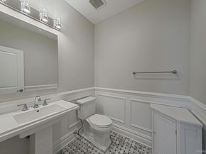 4 Carriage Court, Dix Hills NY 11746