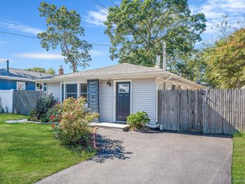 6 Bonny Drive