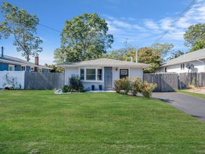 6 Bonny Drive, Mastic NY 11950