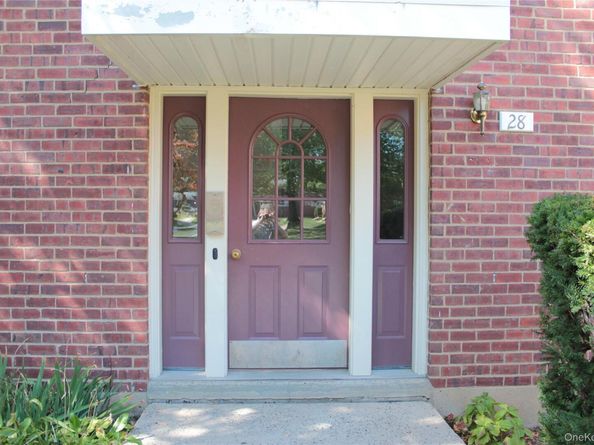 28 DeHaven Drive 1E, Yonkers NY 10701
