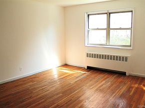 28 DeHaven Drive 1E, Yonkers NY 10701
