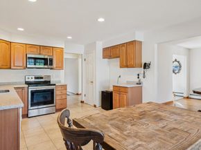 10 Aron Drive, Woodbury NY 11797