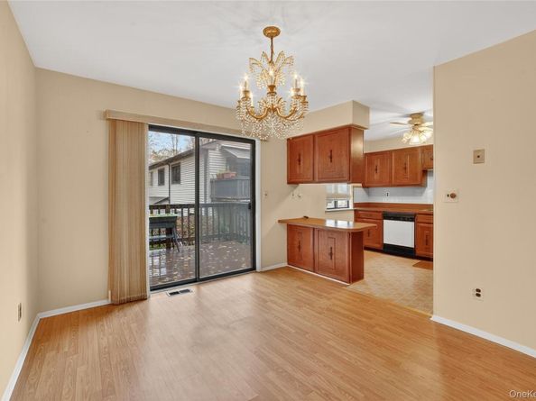 117 Village Road D, Yorktown Heights NY 10598