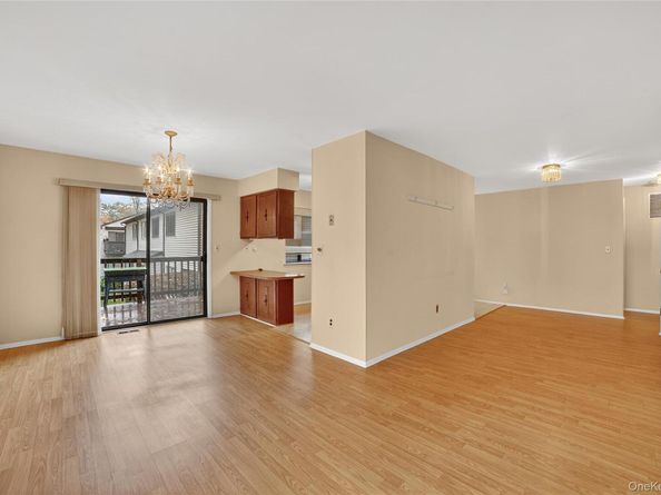 117 Village Road D, Yorktown Heights NY 10598