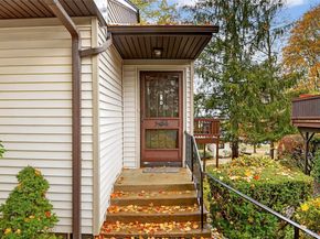 117 Village Road D, Yorktown Heights NY 10598