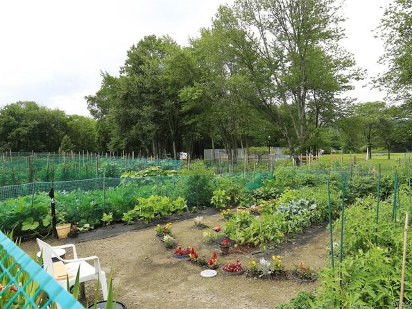 117 Village Road D, Yorktown Heights NY 10598